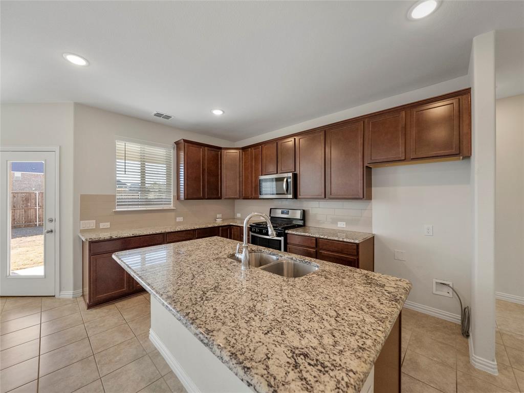 1260 Sharp Street Anna, TX 75409 - Photo 14 of 35