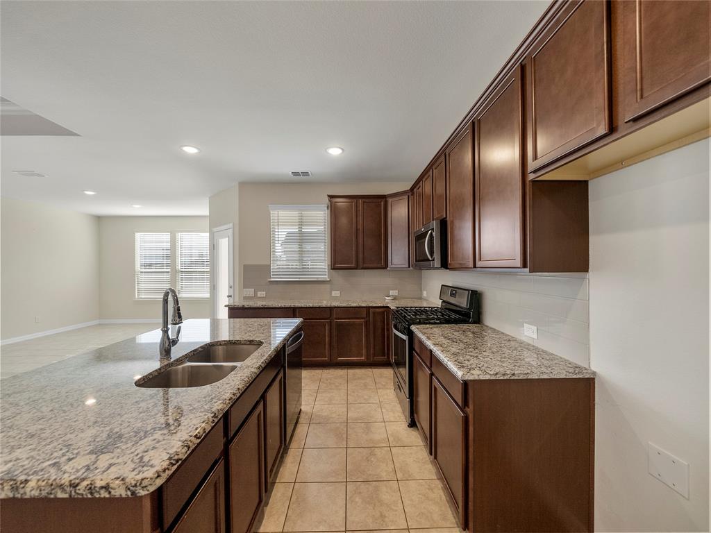 1260 Sharp Street Anna, TX 75409 - Photo 3 of 35