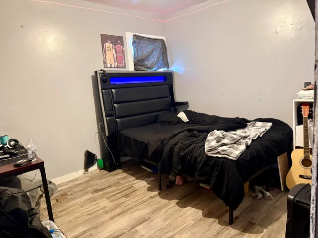 $79,900 | 717 Hubbard Street, Racine, WI 53402