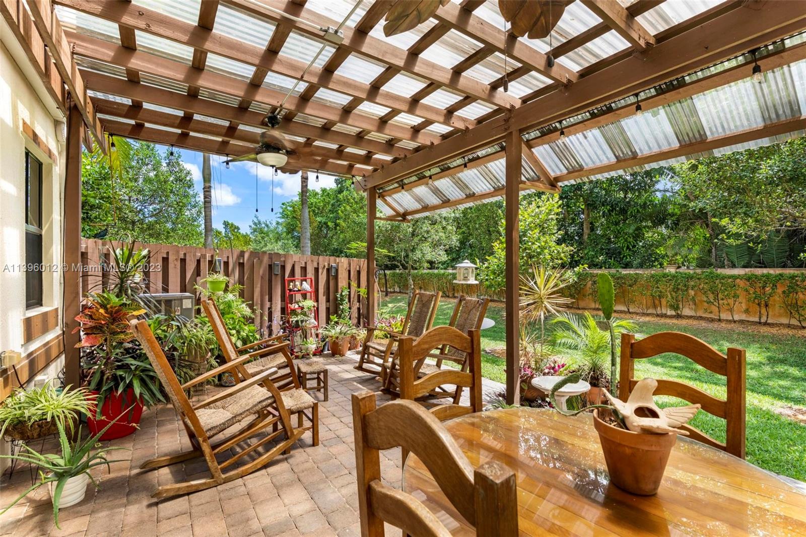 12120 Village Place Davie, FL 33325 - Photo 27 of 35