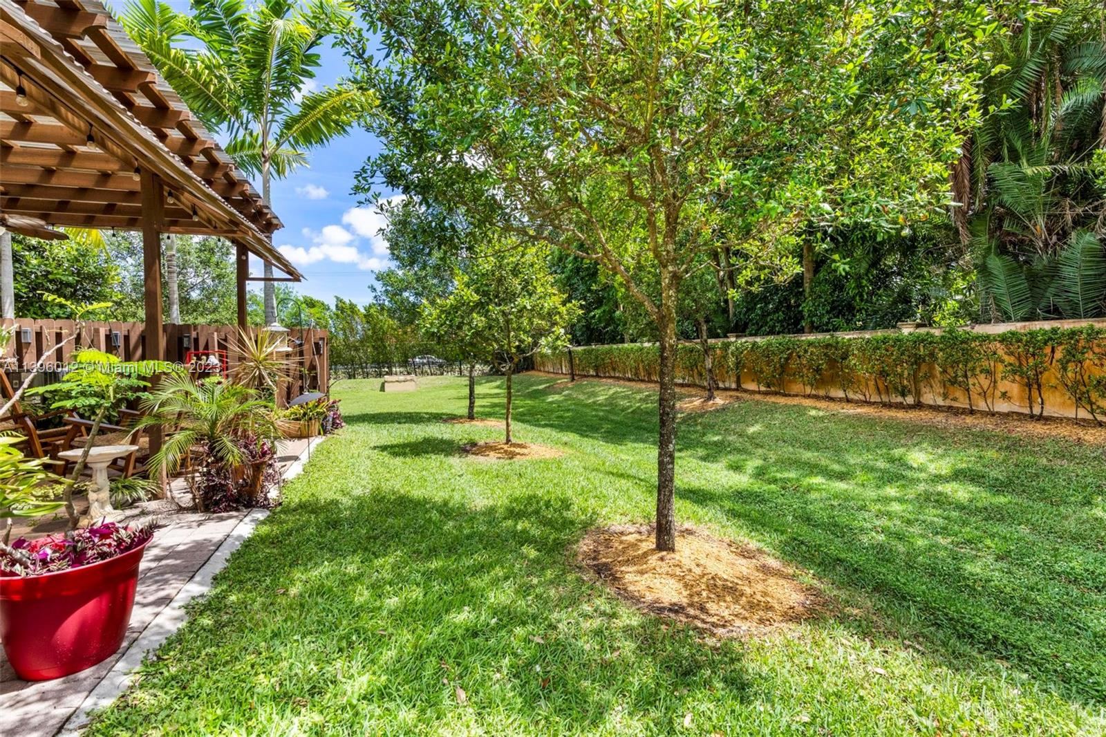 12120 Village Place Davie, FL 33325 - Photo 28 of 35 a view of a park