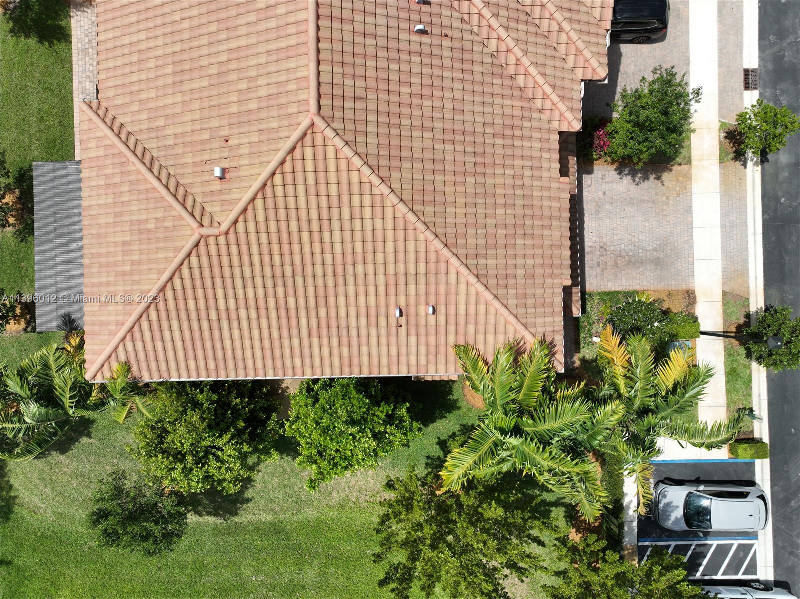 12120 Village Place Davie, FL 33325 - Photo 29 of 35