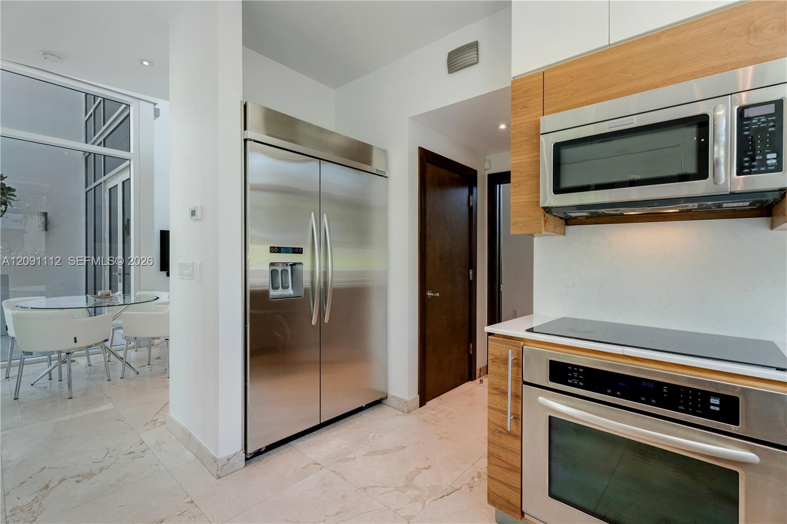 548 Fernwood Road, Unit 548 Key Biscayne, FL 33149 - Photo 12 of 50 Gallery Image 12
