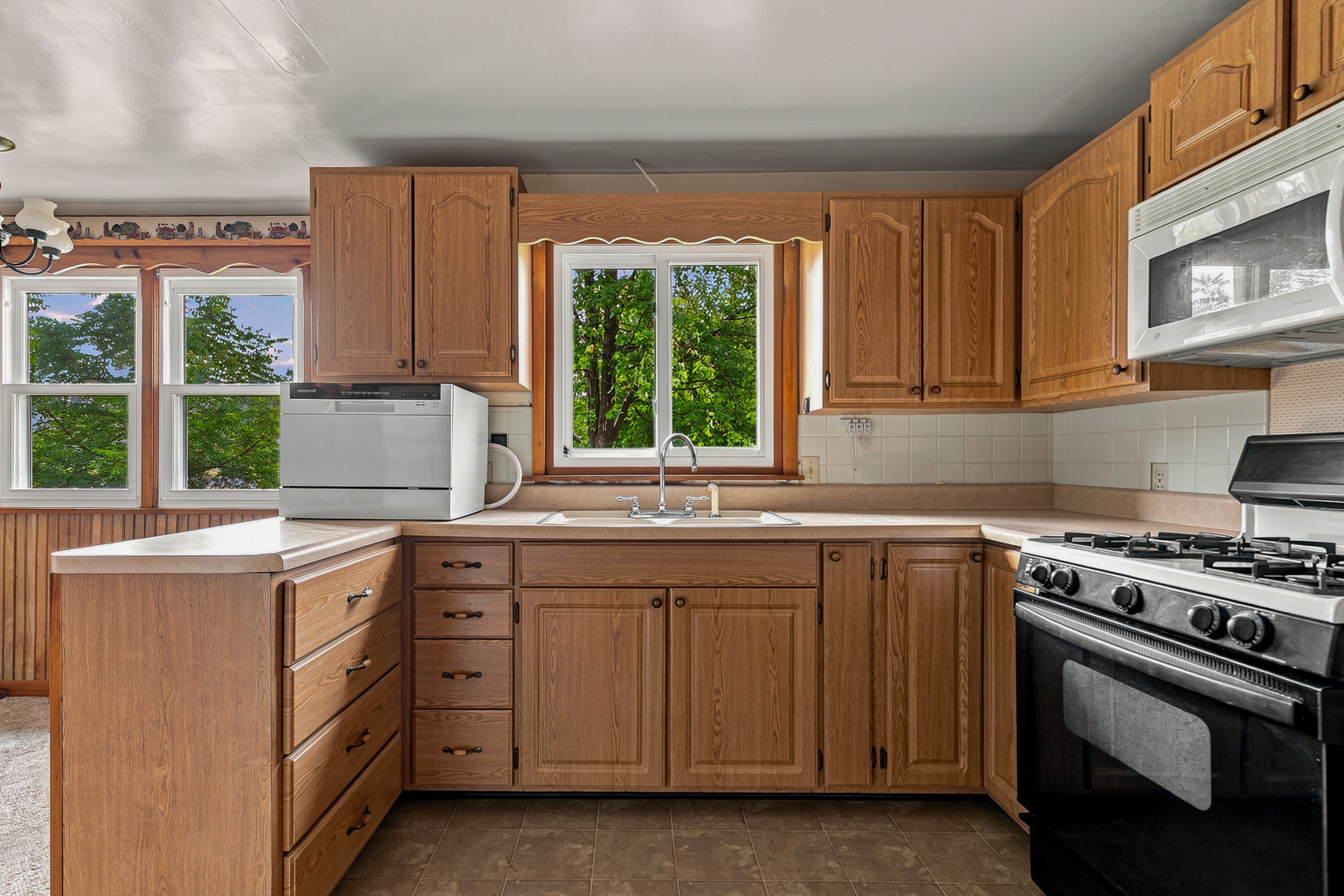 452 Docia Road Hillsdale, IL 61257 - Photo 6 of 34 Gallery Image 6