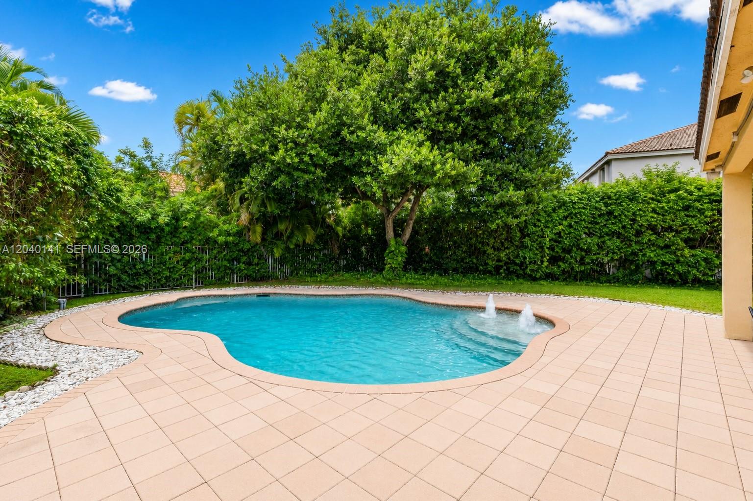 4228 Laurel Ridge Circle Weston, FL 33331 - Photo 20 of 47