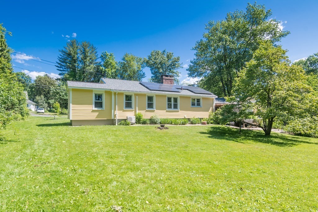 63 Chestnut Street Amherst, MA 01002 - Photo 2 of 33 Gallery Image 2