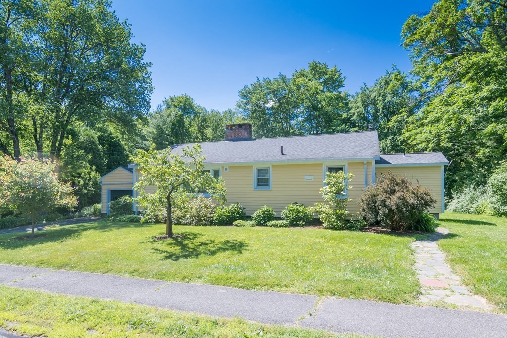 63 Chestnut Street Amherst, MA 01002 - Photo 33 of 33 Gallery Image 33