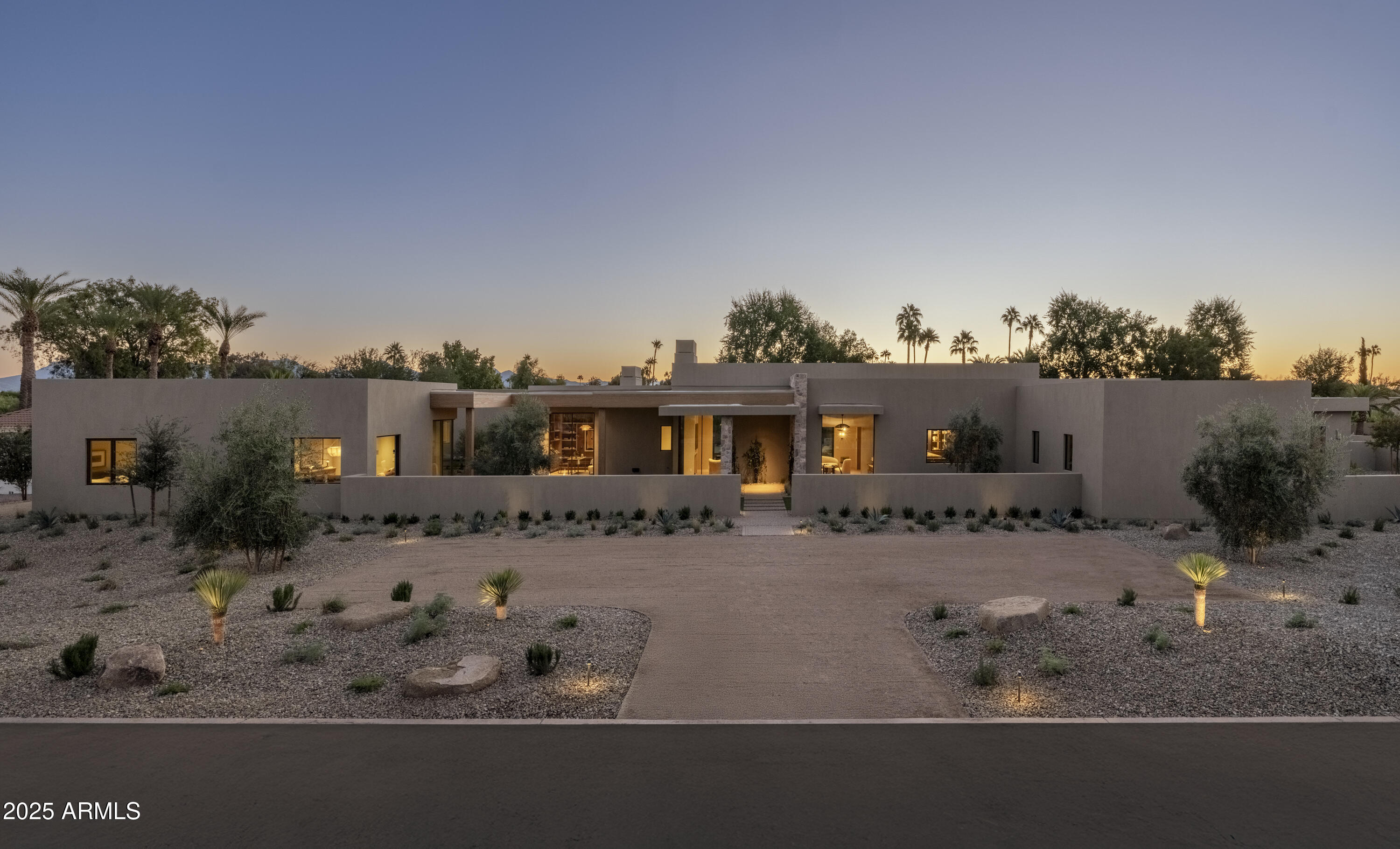 8631 N Ave Del Sol, Paradise Valley, AZ 85253 | Compass