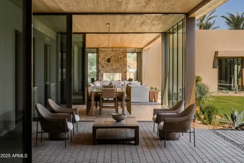 $17,000,000 | 8631 North Ave Del Sol, Paradise Valley, AZ 85253