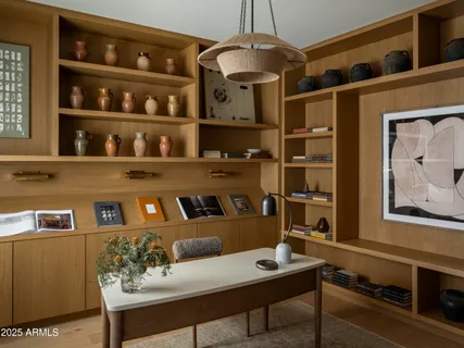 $17,000,000 | 8631 North Ave Del Sol, Paradise Valley, AZ 85253