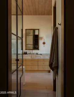 $17,000,000 | 8631 North Ave Del Sol, Paradise Valley, AZ 85253