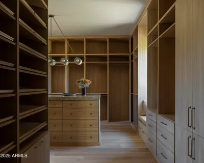 $17,000,000 | 8631 North Ave Del Sol, Paradise Valley, AZ 85253