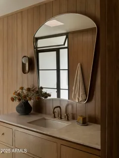 $17,000,000 | 8631 North Ave Del Sol, Paradise Valley, AZ 85253