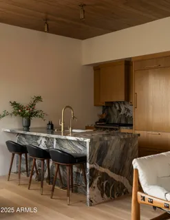 $17,000,000 | 8631 North Ave Del Sol, Paradise Valley, AZ 85253