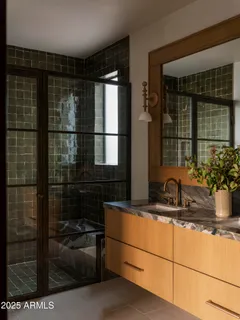 $17,000,000 | 8631 North Ave Del Sol, Paradise Valley, AZ 85253