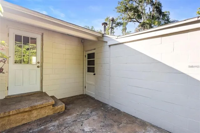 a view of a house with a outdoor space