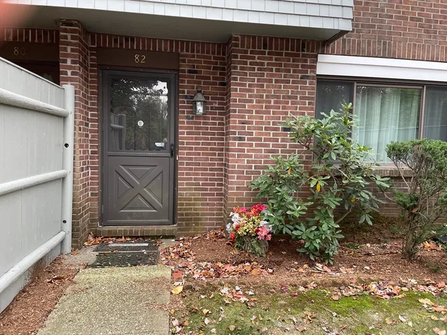 $330,000 | 82 Bailey Street, Unit 82, Stoughton, MA 02072