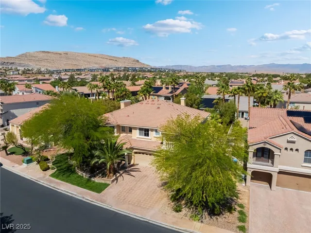 $5,865 | 11237 Campsie Fells Court, Las Vegas, NV 89141