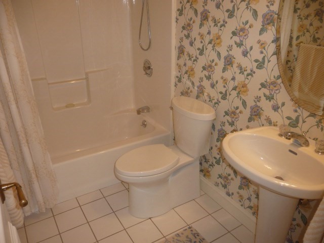 7 Wainwright Road, Unit 94 Winchester, MA 01890 - Photo 14 of 30 Gallery Image 14