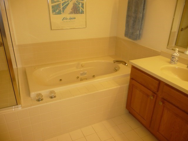 7 Wainwright Road, Unit 94 Winchester, MA 01890 - Photo 18 of 30 Gallery Image 18