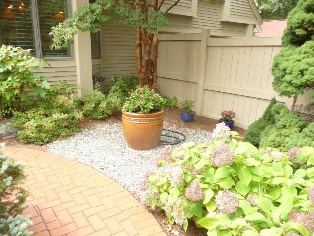 7 Wainwright Road, Unit 94 Winchester, MA 01890 - Photo 3 of 30 Gallery Image 3