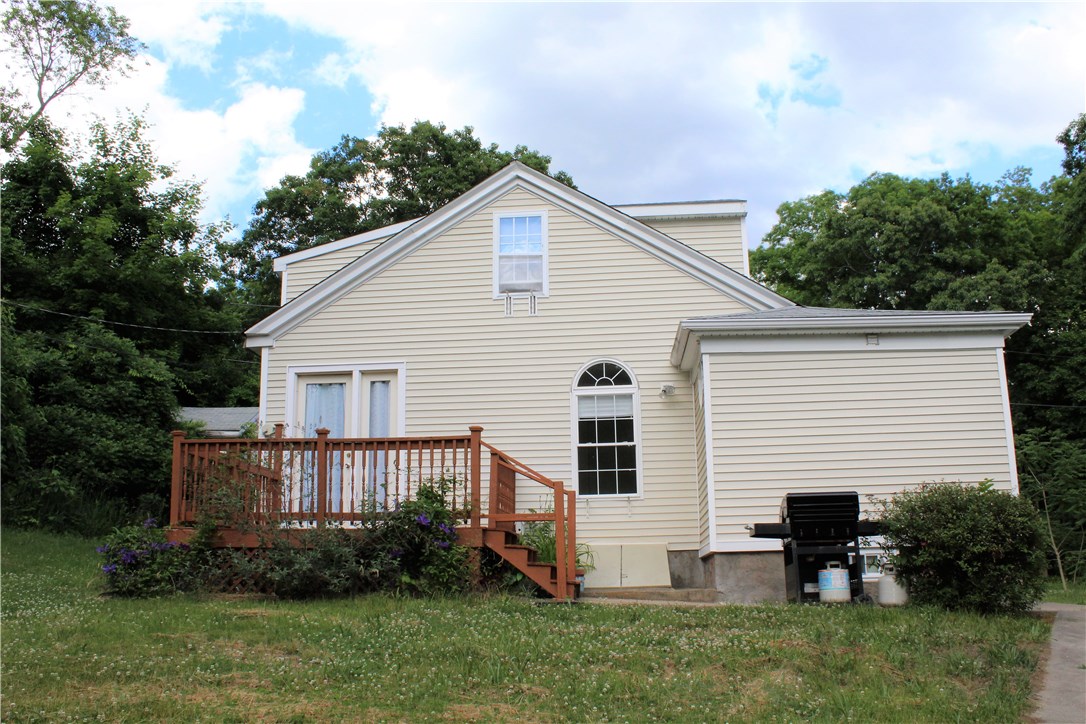 12 Edith Street Cumberland, RI 02864 - Photo 23 of 43