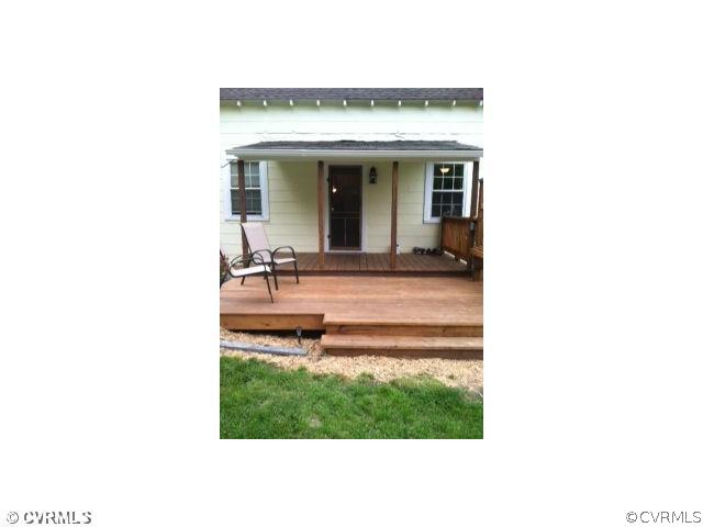 3606 Jefferson Landing Road Powhatan, VA 23139 - Photo 4 of 14 Exterior Back