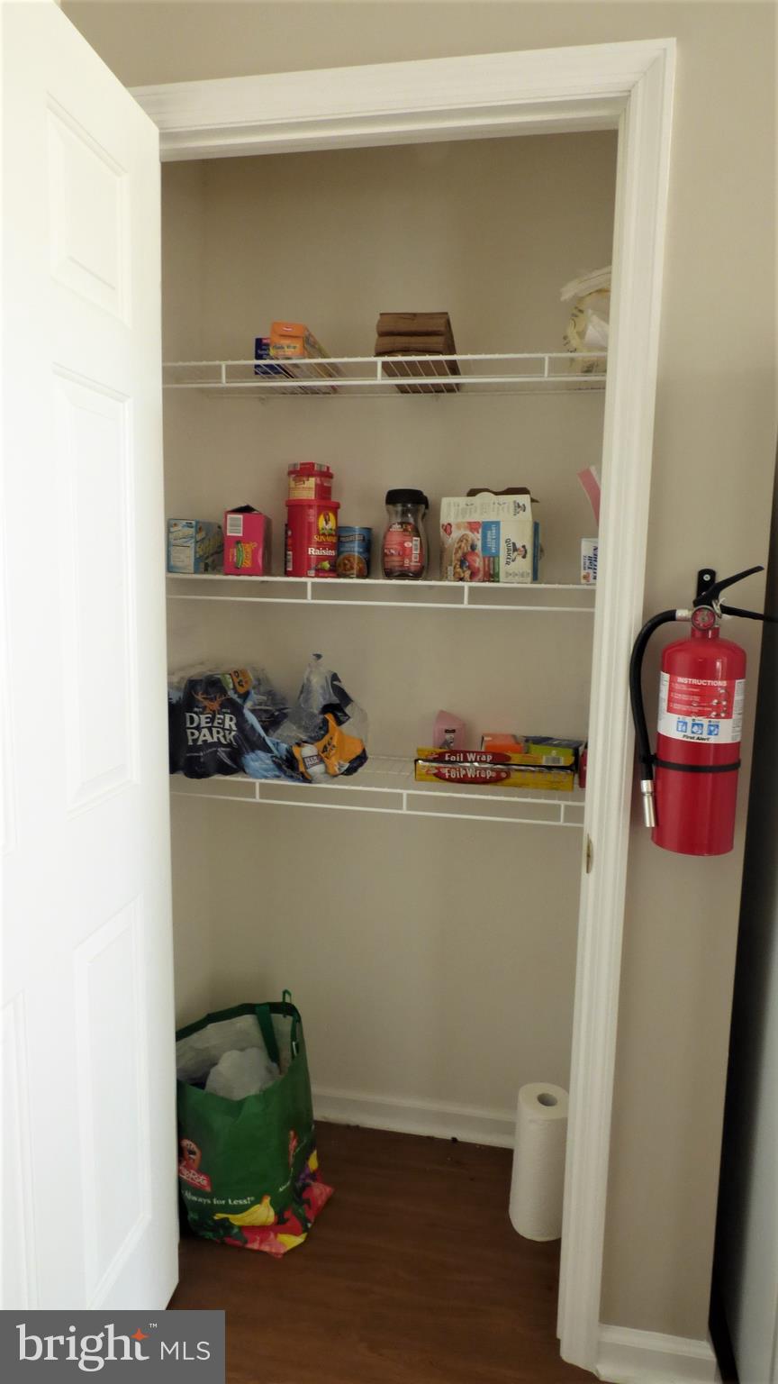 73 Oak Ridge Lane Manahawkin, NJ 08050 - Photo 12 of 28 Gallery Image 12