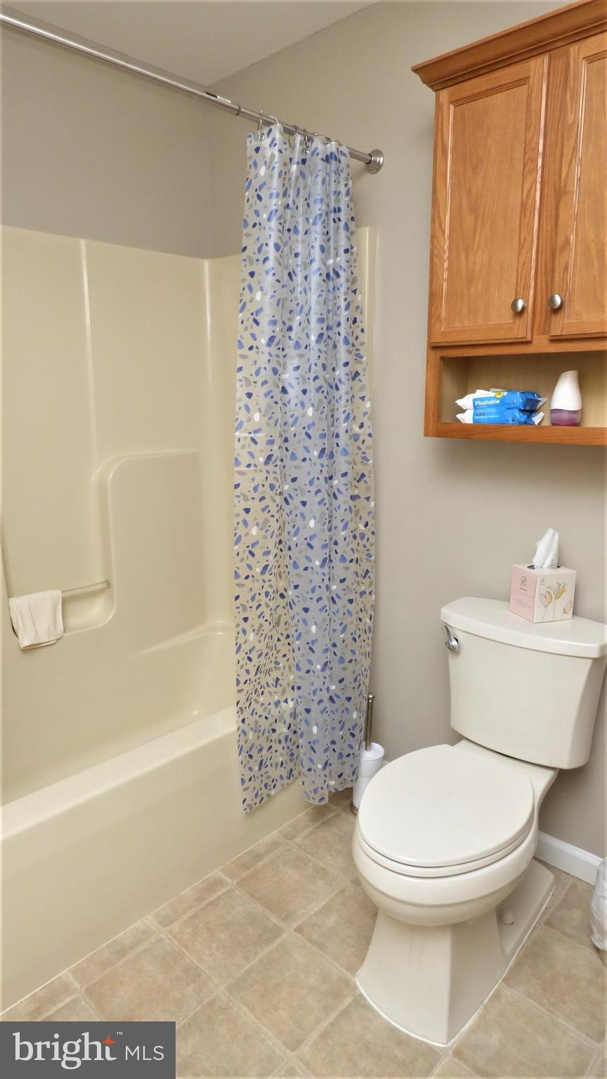 73 Oak Ridge Lane Manahawkin, NJ 08050 - Photo 17 of 28 Gallery Image 17