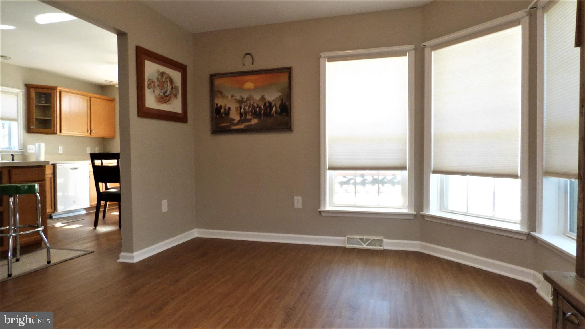 73 Oak Ridge Lane Manahawkin, NJ 08050 - Photo 7 of 28 Gallery Image 7