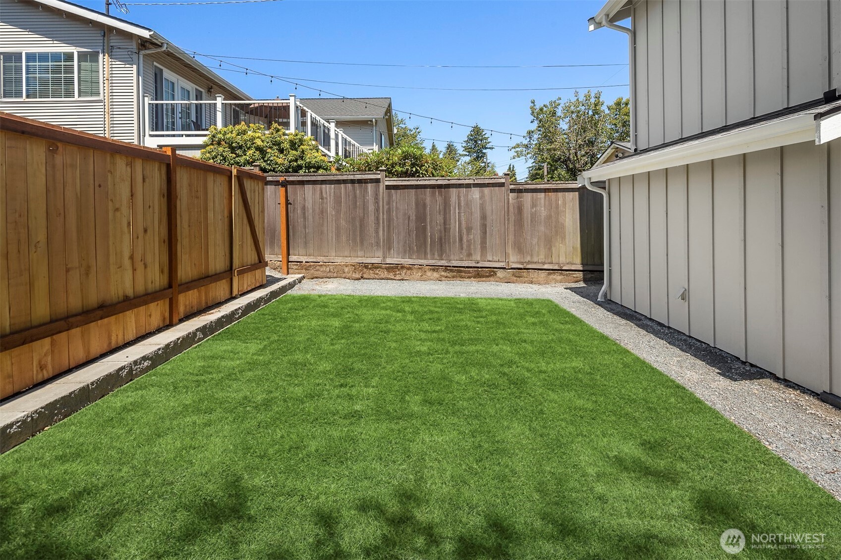 8824 32nd Avenue Southwest Seattle, WA 98126 - Photo 28 of 32