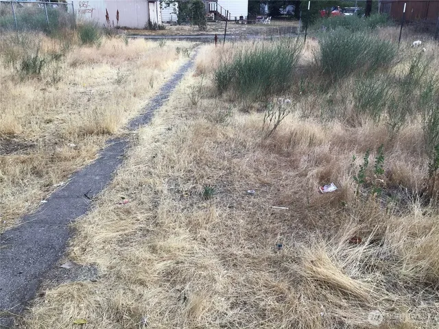 a view of a lake view