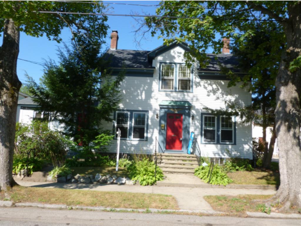 104 Ray Street Manchester, NH 03104 - Photo 1 of 30 Gallery Image 1