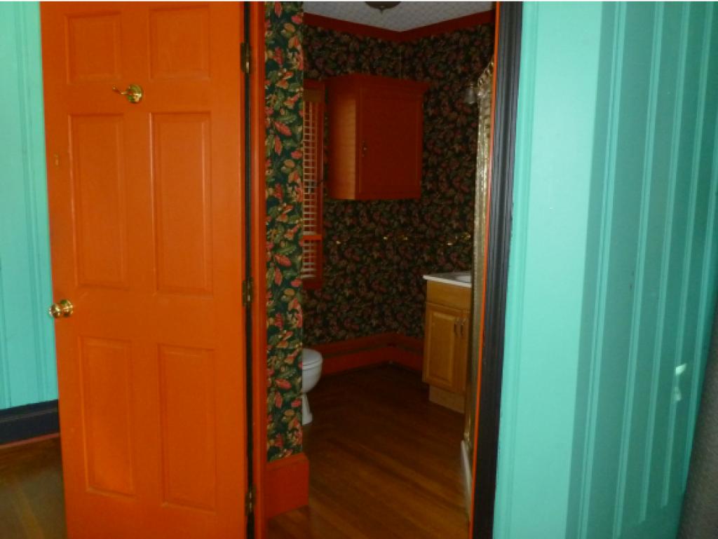 104 Ray Street Manchester, NH 03104 - Photo 8 of 30 Gallery Image 8