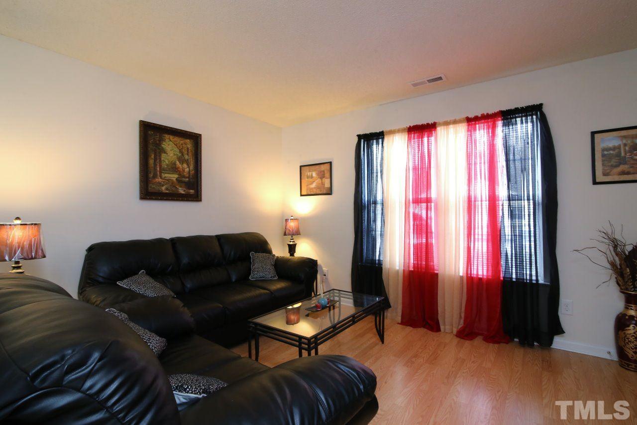 4725 Silverdene Street Raleigh, NC 27616 - Photo 5 of 25 Living Room