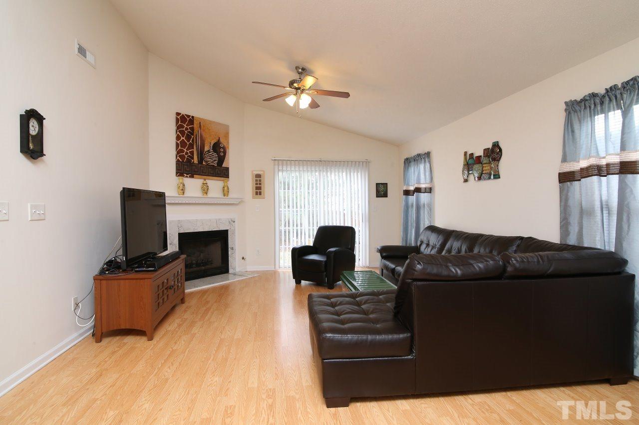 4725 Silverdene Street Raleigh, NC 27616 - Photo 9 of 25 Family Room