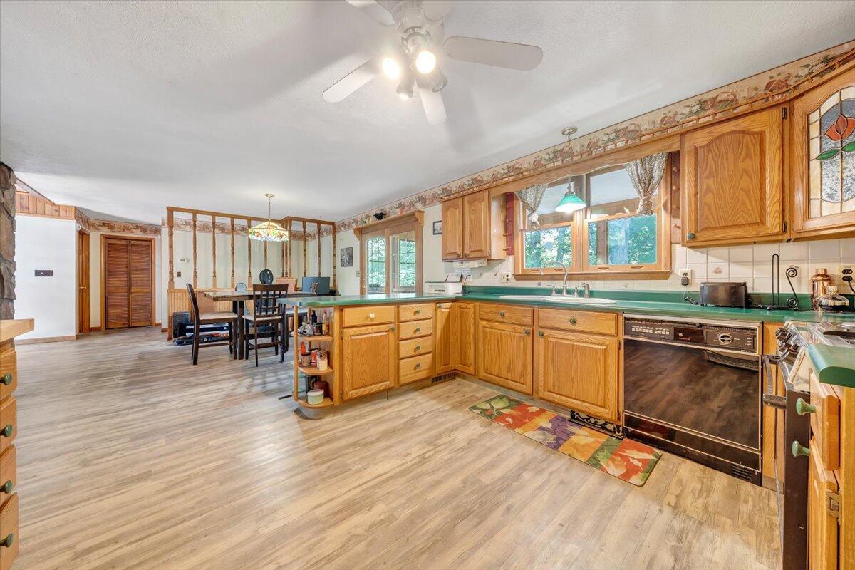 7521 Dunlap Creek Road Covington, VA 24426 - Photo 20 of 44 12-MIB01763