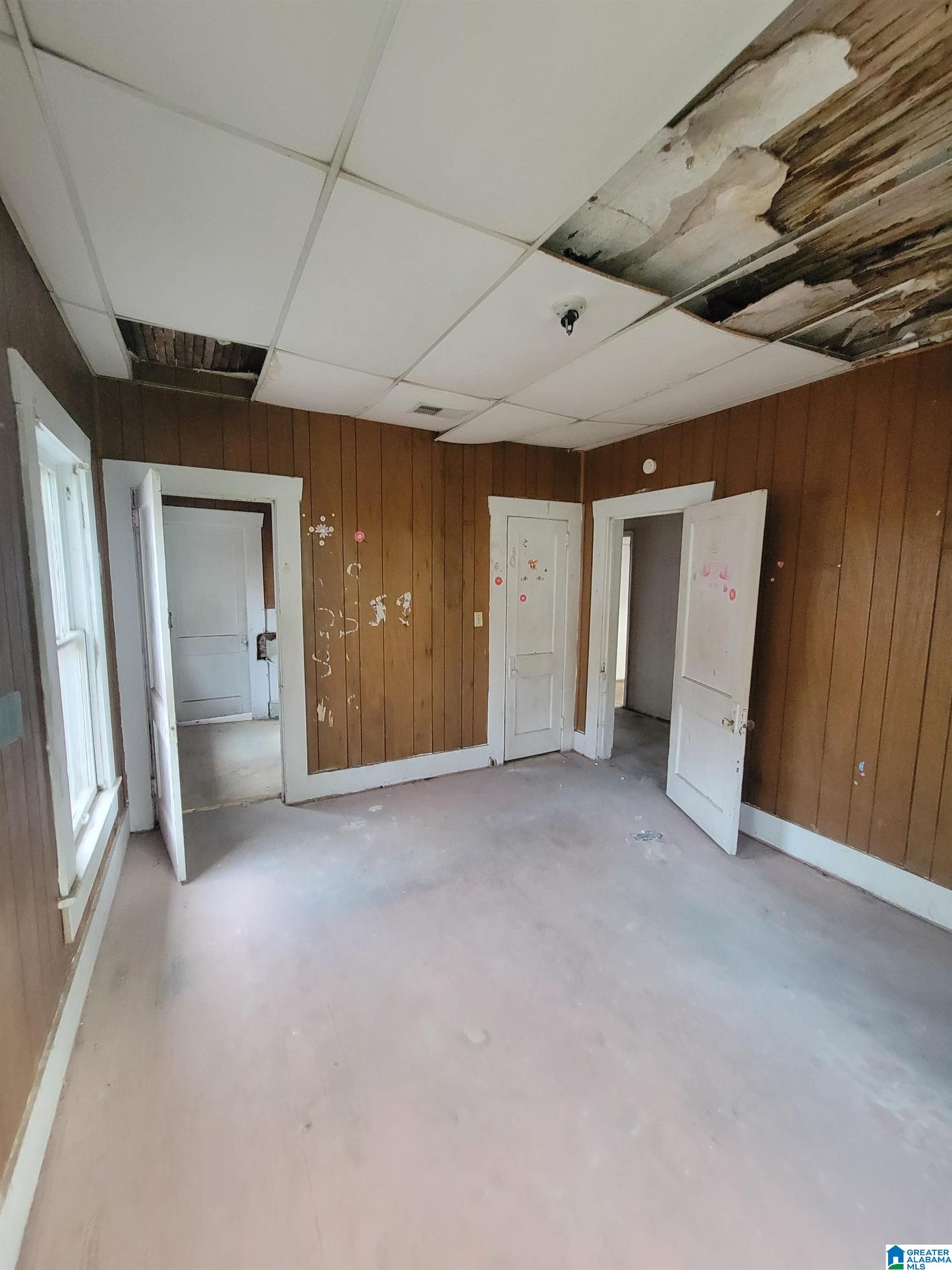 2404 30th Street Southwest Birmingham, AL 35208 - Photo 11 of 13