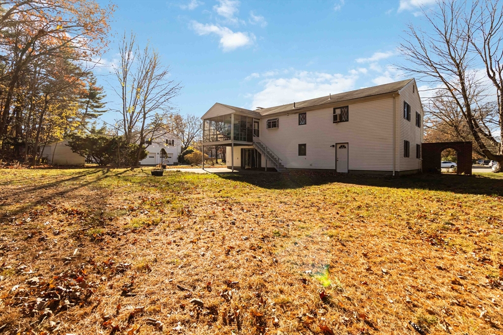 86 Spruce Road Reading, MA 01867 - Photo 33 of 36 Gallery Image 33