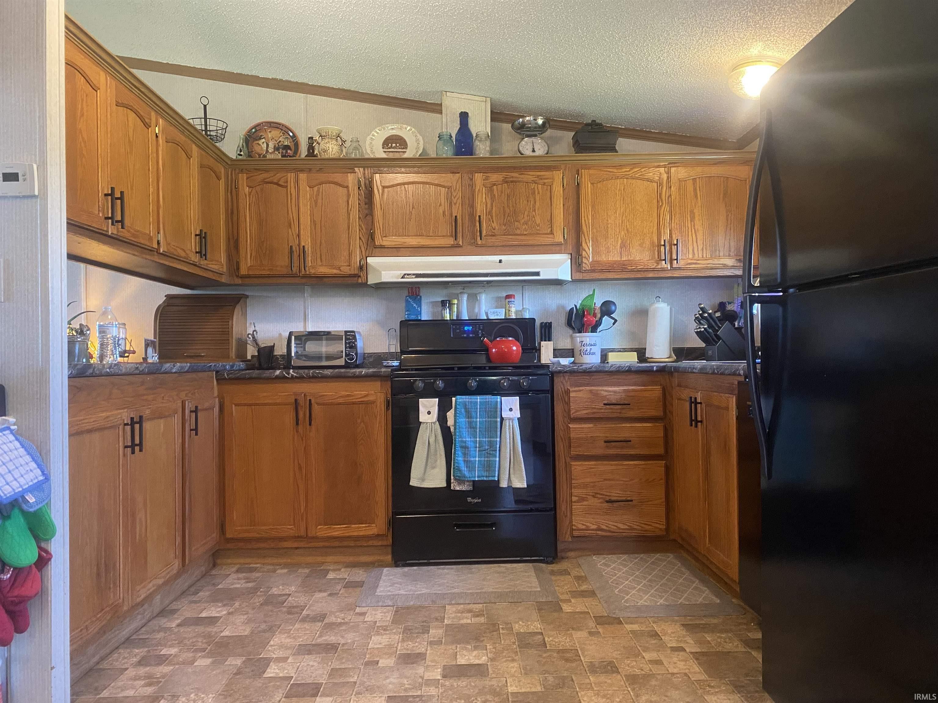 11051 West Division Road Dunkirk, IN 47336 - Photo 3 of 19
