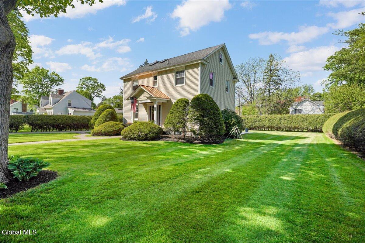 718 Riverside Avenue Glenville, NY 12302 - Photo 4 of 42 10-DSC01735