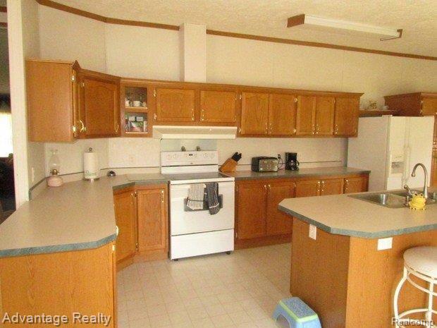 1192 Wadhams Road St. Clair, MI 48079 - Photo 5 of 18 Kitchen 2.JPG