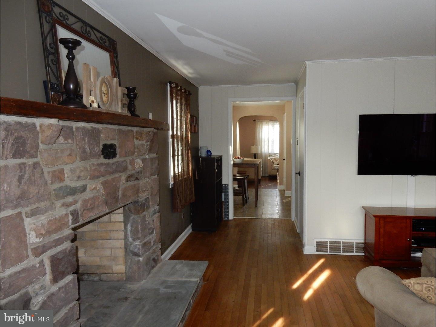 35 Barbara Road Hatboro, PA 19040 - Photo 7 of 21