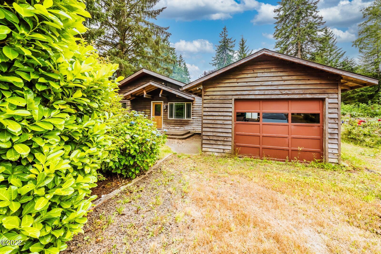 2420 North North Bank Road Otis, OR 97368 - Photo 22 of 30 2420 Garage