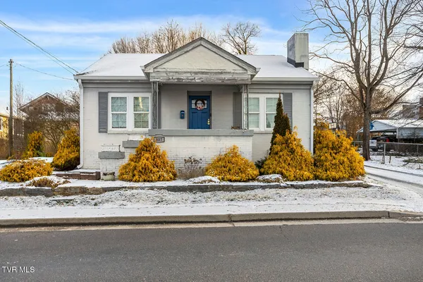 $169,000 | 807 Weaver Pike, Bristol, TN 37620