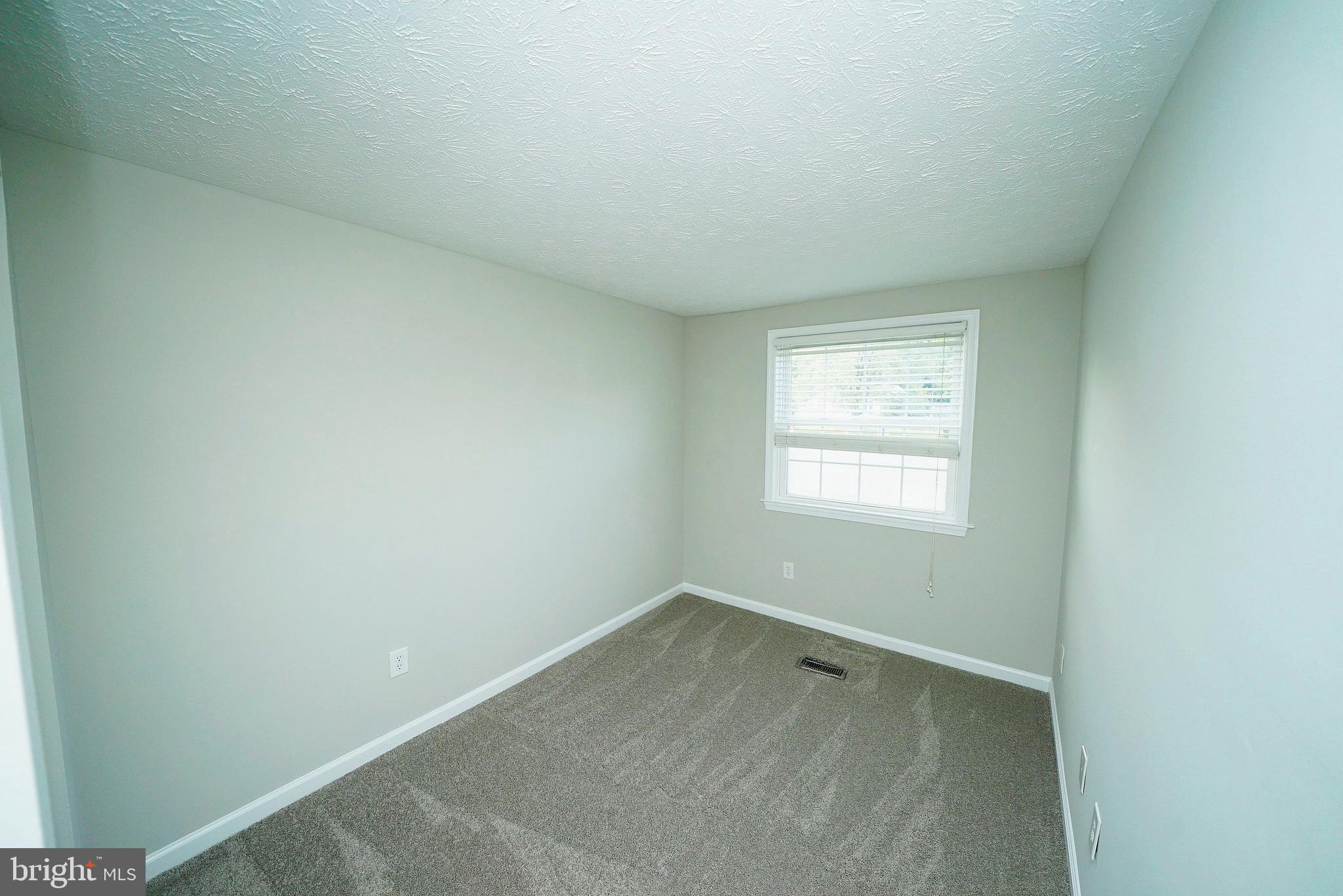 4523 Cub Run Road Chantilly, VA 20151 - Photo 21 of 30 BEDROOM 2