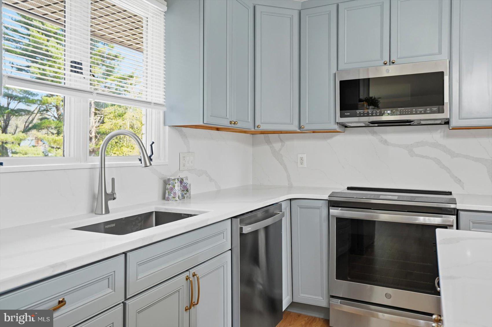 704 Chapel Ridge Road Lutherville-Timonium, MD 21093 - Photo 16 of 54