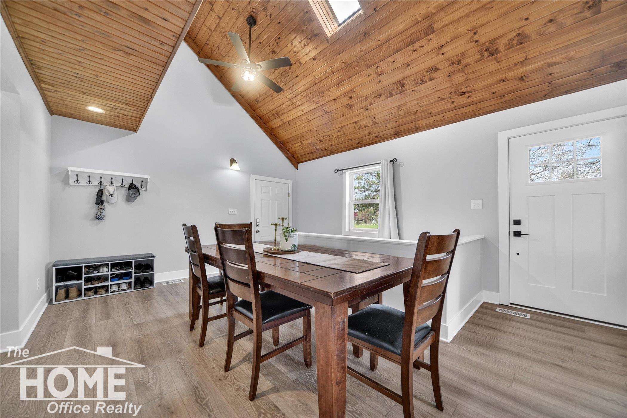 3887 West Brewer Road Owosso, MI 48867 - Photo 4 of 35