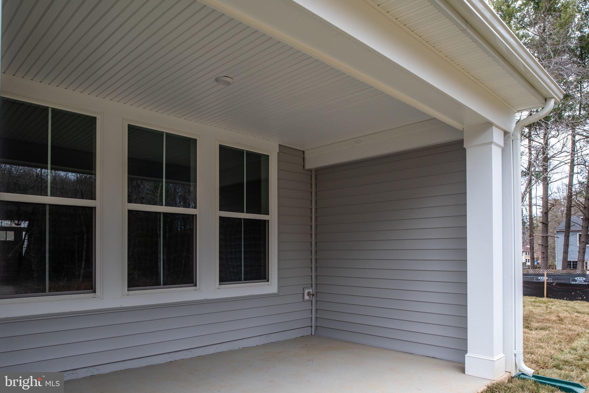 8712 Southrun Road Lorton, VA 22079 - Photo 11 of 61