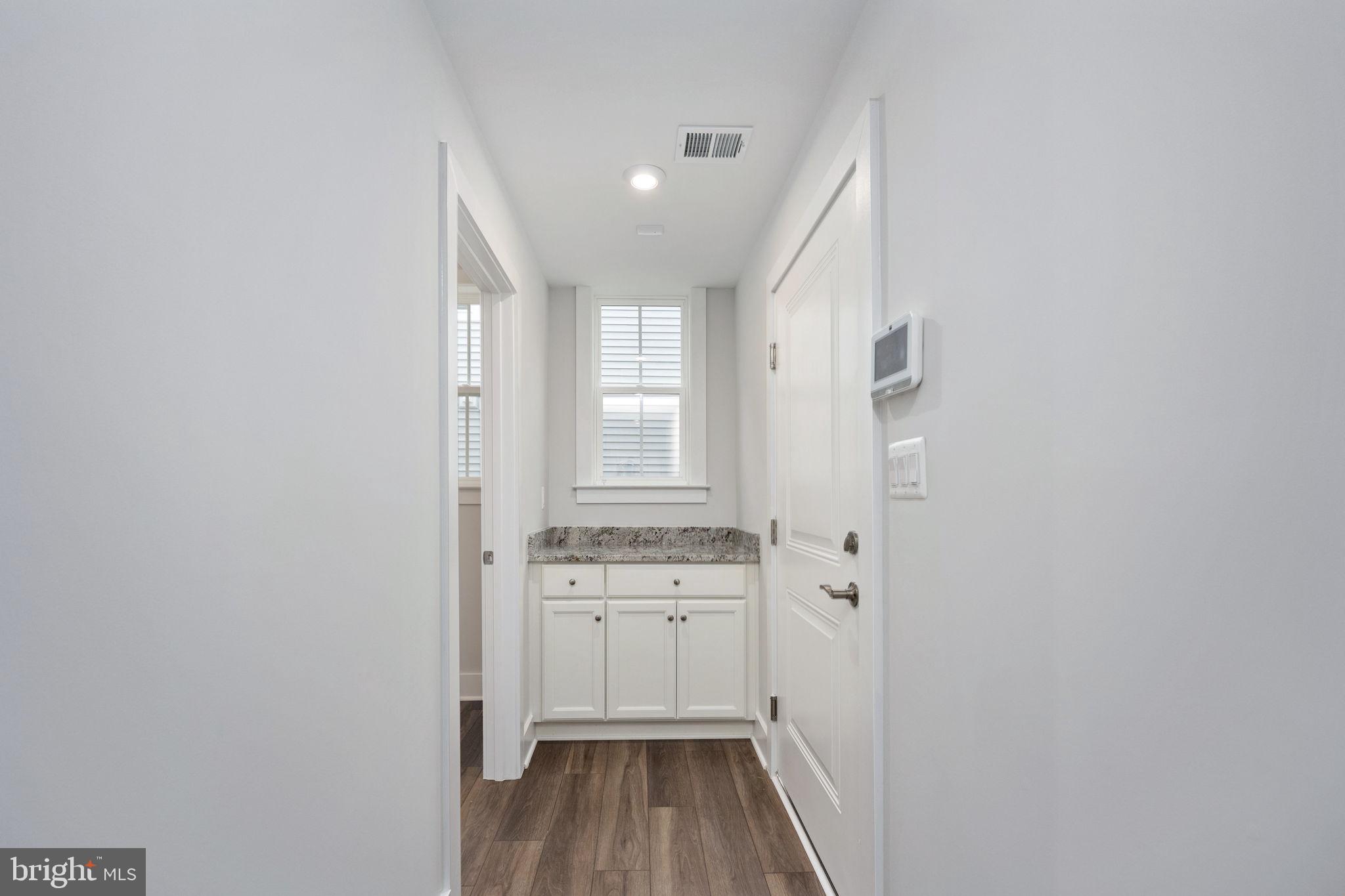 8712 Southrun Road Lorton, VA 22079 - Photo 15 of 61